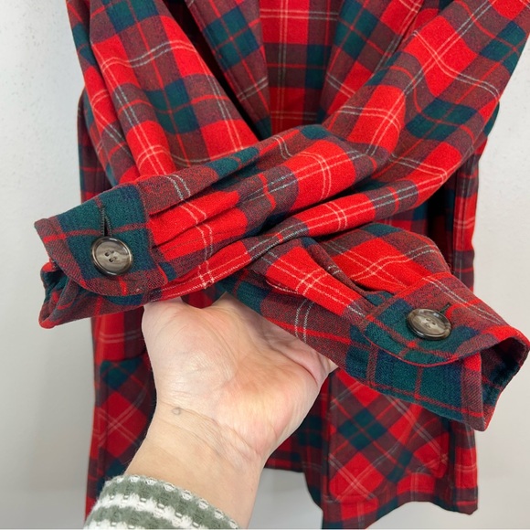 Vintage 60s 70s Pendleton Red and Green Plaid Virgin Wool Jacket Pockets Mens M - Picture 8 of 14